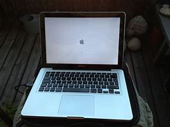 Image result for Apple MacBook Pro 17 Inch
