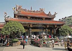 Image result for Longshan Temple Taipei Taiwan