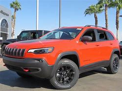 Image result for 2019 vs 2020 Jeep Cherokee