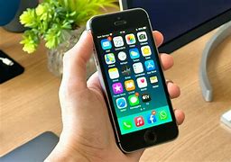 Image result for iOS 15 iPhone SE 2020