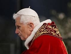 Image result for Pemakan Paus Benedictus XVI