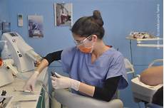 assistente poltrona offerte lavoro corsi segretaria studio medico torino tavolo pietra lavica assistente poltrona offerte lavoro corsi segretaria studio medico torino tavolo pietra lavica