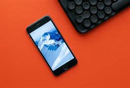 Image result for 4 . 7 iphone 8 screenshots