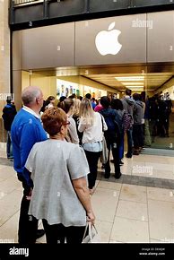 Image result for Apple Store Qeue Up