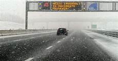 orari clp candela napoli l autostrada a16 chiusa ai mezzi pesanti tra candela e baiano orari clp candela napoli l autostrada a16 chiusa ai mezzi pesanti tra candela e baiano