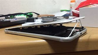 Image result for Jalur Baterai iPhone 8Plus