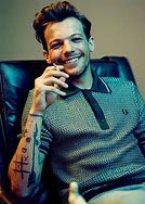 Image result for Louis Tomlinson Smiley-Face