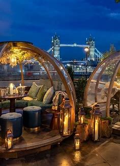 Pin by Mary Cavallini on Londra | Rooftop restaurant design, Restaurant interior design, Cafe interior design