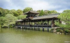 Heian-jingu - Le sanctuaire aux cerisiers pleureurs de Kyoto
