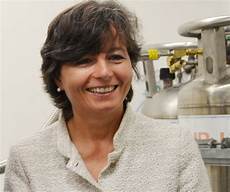 chiara carrozza l ex ministro carrozza a unimc cronache maceratesi chiara carrozza l ex ministro carrozza a unimc cronache maceratesi