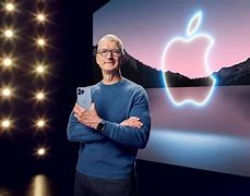 Image result for Tim Cook iPhone 4