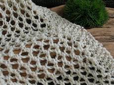 stricken lochmuster fliegenpilzle schal mit lochmuster stricken lochmuster fliegenpilzle schal mit lochmuster