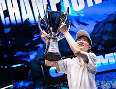 Image result for Keria T1 and Faker