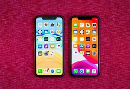 Image result for iPhone 11 vs iPhone XR Size