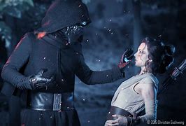 Image result for Kylo Ren and Rey Force Bond