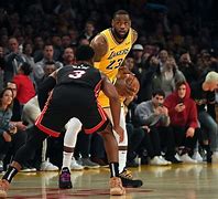 Image result for Dwyane Wade Pass to LeBron