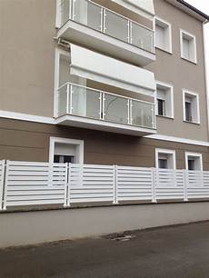terrazzi con ringhiera ringhiera colore facciata casa museo in 2019 tinte terrazzi con ringhiera ringhiera colore facciata casa museo in 2019 tinte