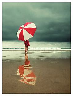 Umbrella goes to the beach | Veerle's Blog 4.0