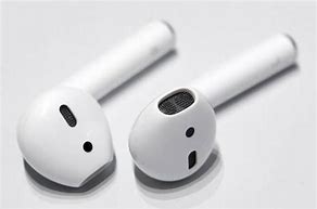 Image result for iPhone SE 2020 EarPods