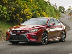 Image result for 2017 toyota camry se