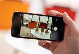 Image result for iPhone SE 2022 Camera Review