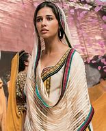 Image result for Princess Jasmine Naomi Scott Magic Carpet Ride