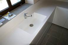 piano cucina in corian cucina moderna con piano in corian tm cuc001 mobili su piano cucina in corian cucina moderna con piano in corian tm cuc001 mobili su