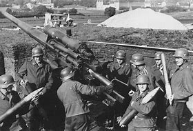 Image result for German 88 Flak Gun Firing