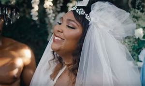 Image result for Lizzo Doing the Song Truth Hurts