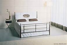 spalliere letto in ferro battuto letti classici in ferro battuto serie irony diotti a f spalliere letto in ferro battuto letti classici in ferro battuto serie irony diotti a f
