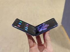Image result for HP Samsung Galaxy Flip S22 Ultra 5G Lipat