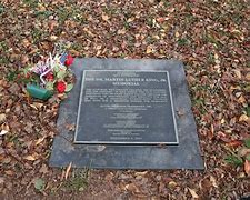 Image result for Martin Luther King Grave