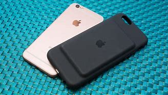 Image result for iPhone SE Genuen Apple Genuine Smart Battery Case