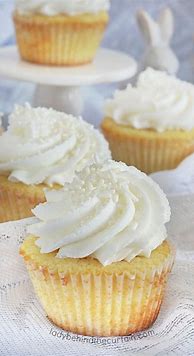 Image result for White Wedding Cake Cupcakes
