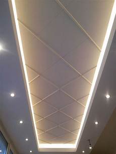 controsoffitto design controsoffitto gyps con strisce led e faretti tripti controsoffitto design controsoffitto gyps con strisce led e faretti tripti