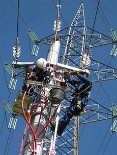 tralicci per antenne via i tralicci ma quelli radio il piano delle tralicci per antenne via i tralicci ma quelli radio il piano delle