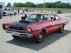 Image result for Dodge Super Bee Black and Yellow