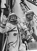 cosmonauts 的图像结果