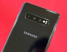 Image result for Galaxy S10 Plus Camera in the Way