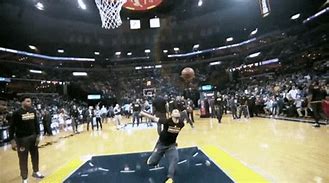 Image result for Stephen Curry Dunking