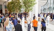 Apple Celebrates Opening of New Store at Dubai Mall