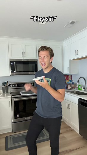 Seal in french😂😂 #tiktokcomedy #funny #laugh #seal #french #foryou | seal in french