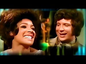 Shirley Bassey - With A Little Help From My Friends (duet) (1971 Tom Jones TV Show)