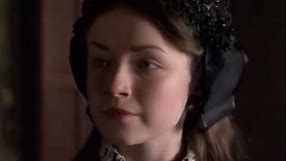 ⚜️ Queen Anne Boleyn & Mary Tudor ⚜️... - The Crown - Myanmar