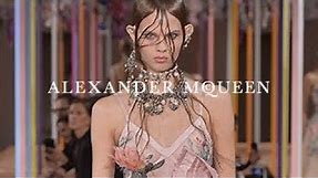 Alexander McQueen | Womenswear Spring/Summer 2018