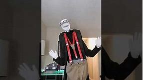 The Invisible Man - Costume