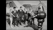 Robotoid Takes The Robinsons | Lost In Space (12/14)
