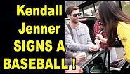 Kendall Jenner signs Autograph for some Lucky Fans after Brunch