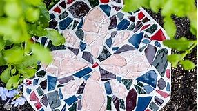 How to Make Beautiful DIY Mosaic Stepping Stones