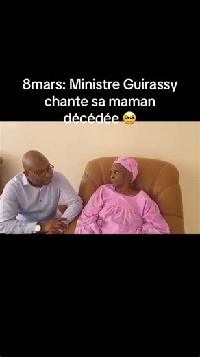 8mars: Ministre Guirassy chante sa maman décédée 🥹